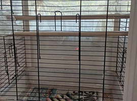 BUDGIE CAGE X LARGE ON WHEELS & TOYS