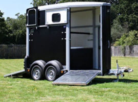 Ifor williams mare and foal trailer