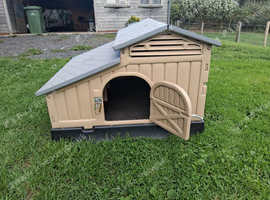 Snap & lock chicken coop