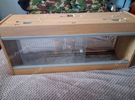 Vivarium L34 x H14.5 x W9.5