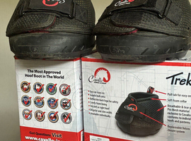 Cavello trek hoof  boots