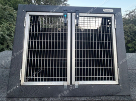 ANIMAL TRANSIT BOXES &ndash; DOUBLE DOG TRANSIT BOX