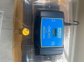 Brinsea Ovation Eco 28 Egger