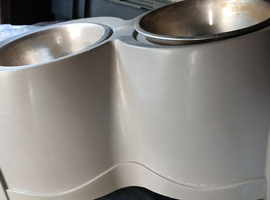Large Dogs Food/Drink Bowls Holder