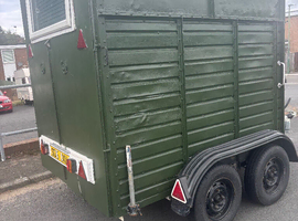 Horse trailer