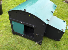 Chicken coop plastic