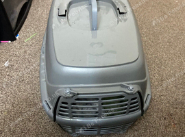 Pet carrier