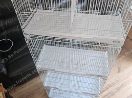 Rainforest stacked cages