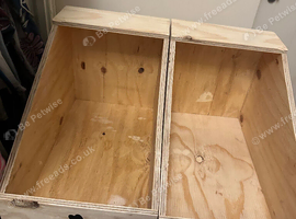 Rabbit nesting boxes