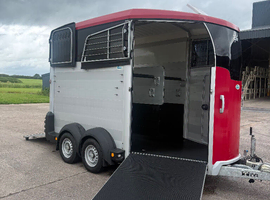 STUNNING Ifor Williams HBX511