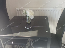 Black table and 2 chairs new