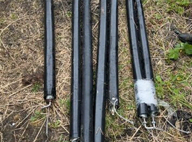 Trailer breast bars