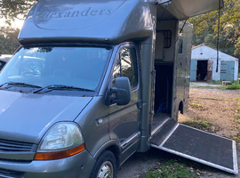 Alexander's Royal Ascot 3.5 ton Renault Master Horsebox 1100kg payload