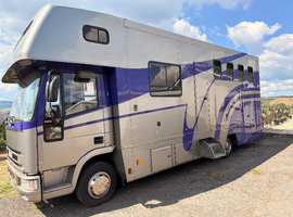 Iveco 2000 7.5t 4 horsebox