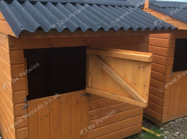 Mini stable