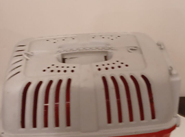 Small pet carrier