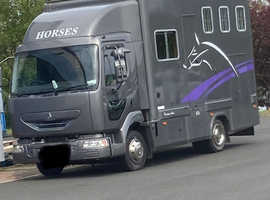 Renault 7.5T Horsebox 53 plate (2003)