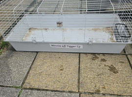 GUINEA PIG CAGE
