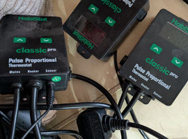 Habistat thermostats