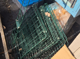 Rabbit run with roof