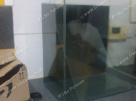 Cube glass fish tank