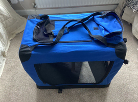 Fabric Pet Carrier. Blue  66cm L 48cm W 50cm H