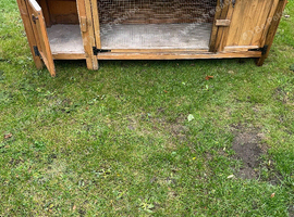 Used Rabit hutch