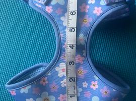 Pets at home blue flower harness size 8&rdquo; medium
