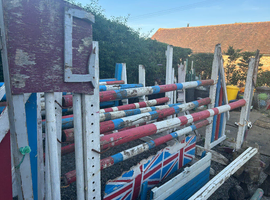 Show jumps, poles, fillers & cups