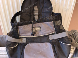 Pet backpack / front carrier
