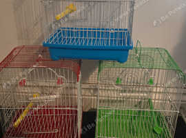 Travel cages show cages