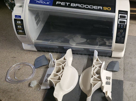 Professional Veterinary / Breeder Pet Brooder &ndash; Curadle Care Cradle 90 + Stacking Kit