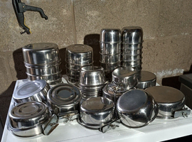 SELECTION OF S/S BIRD DISHES