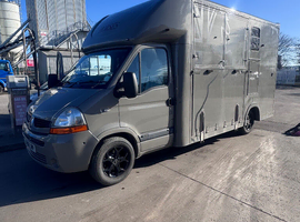 3.5t horsebox
