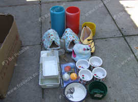 Selection exercise wheels and beds for small furrys