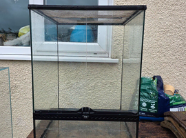 Exo Terra Glass Terrarium Small Tall 45 x 45 x 60cm