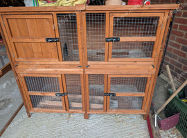 Rabbit hutch 5ft chartwell strong vgc