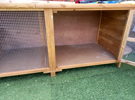New rabbit hutch &pound;70 ovno