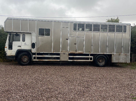 Reliable Tri Star Lorry