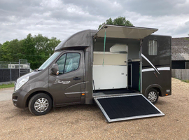 2014 Vauxhall Movano Marlborough 3.5t horsebox