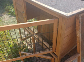 Rabbit hutch