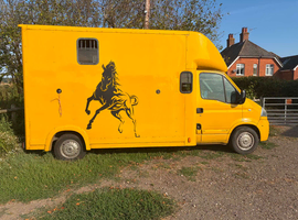 Vauxhall mavano