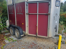 HB505 Ifor Williams horse trailer