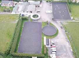 Caron Roberts Equestrian 5*Livery
