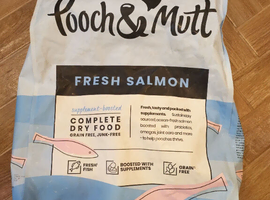 Pooch and Mutt Complete salmon food