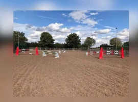 livery space available