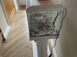 100 litre fish tank and stand