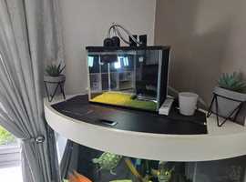 Juwel Trigon 190 Litre corner fish tank 70cm x 70cm