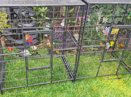 LARGE FLIGHT CAGE. MANY USES