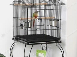 Metal bird/parrot cage